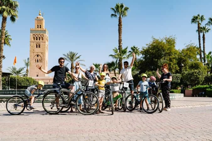 Guided cycling tour in Marrakech medina